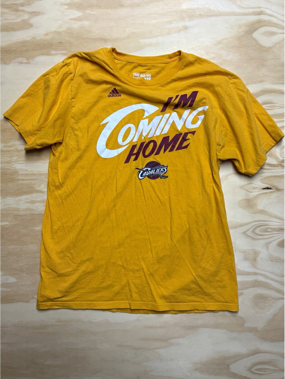 adidas Cleveland Cavaliers NBA "I'm Coming Home" Yellow Shirt T-Shirt Size L